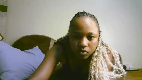 Snapshot of sexy_ariana_2 chatting on 03/08/25, 10:00 Ariana online show from 03/08/25, 10:00