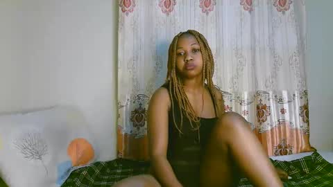 Snapshot of sexy_ariana_2 chatting on 09/14/25, 04:17 Ariana online show from 09/14/25, 04:17