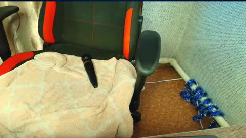 Snapshot of sexy_as_fuck_ chatting on 02/14/25, 01:40 Jessica Face only in pvt or in snapchat Dont ask more.... online show from 02/14/25, 01:40