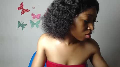 sexy_bluey247 online show from 01/11/26, 08:25