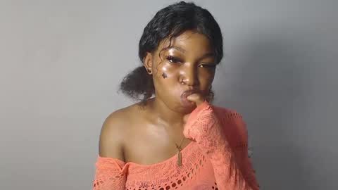 sexy_bluey247 online show from 04/05/26, 06:38