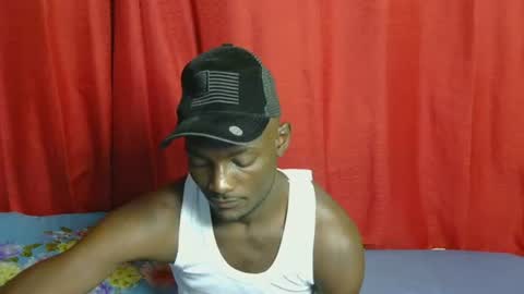 Snapshot of sexy_buddyz55 chatting on 06/16/26, 03:25 Suudi online show from 06/16/26, 03:25