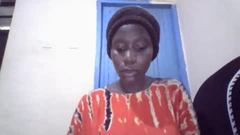 sexy_butty01 online show from 10/09/25, 11:08