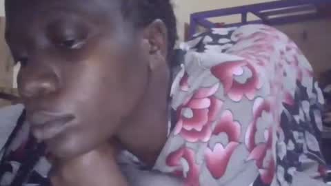 sexy_butty01 online show from 10/29/25, 07:15