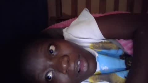 sexy_butty01 online show from 12/17/25, 11:16