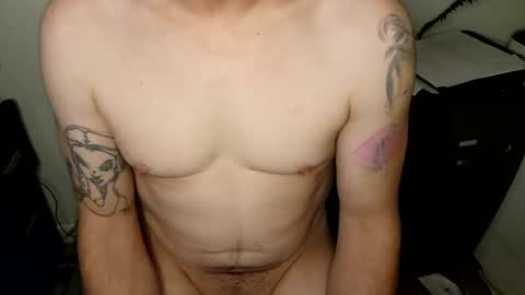 Snapshot of sexy_cayden chatting on 03/02/25, 08:05 Cayden online show from 03/02/25, 08:05