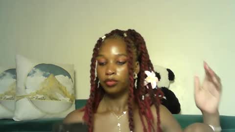 Snapshot of sexy_chocoy05 chatting on 11/18/25, 02:43 sexy_chocoy05 online show from 11/18/25, 02:43