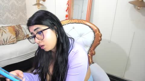  C R I S T A L  online show from 01/25/25, 08:10