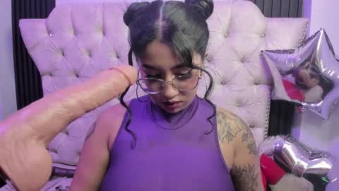  C R I S T A L  online show from 04/19/26, 07:38