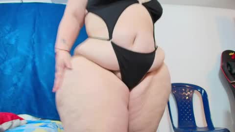 Snapshot of sexy_curvi chatting on 06/02/26, 03:14 karla instagram online show from 06/02/26, 03:14
