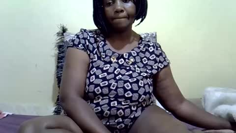 Snapshot of sexy_dee1 chatting on 07/13/26, 10:07 Sweet Dee online show from 07/13/26, 10:07