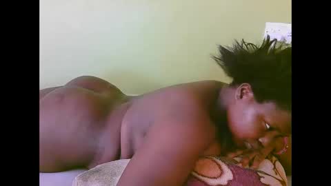 Snapshot of sexy_divana chatting on 02/26/25, 11:52 sexy_divana online show from 02/26/25, 11:52