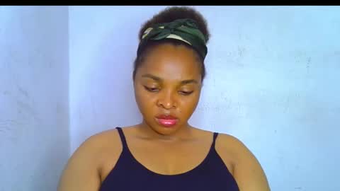 Snapshot of sexy_ebonygirl_ chatting on 09/29/25, 03:00 Clara online show from 09/29/25, 03:00