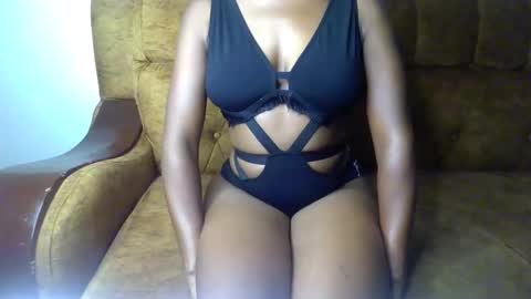 Ellahh online show from 05/15/26, 11:45