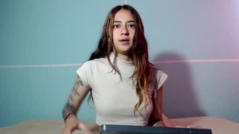 Antonella online show from 03/08/26, 01:15