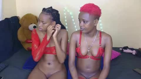 Snapshot of sexy_galfie01 chatting on 11/14/25, 06:56 sexy_galfie01 online show from 11/14/25, 06:56