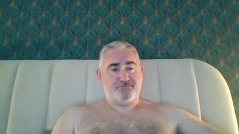 Antonio online show from 05/31/26, 06:42