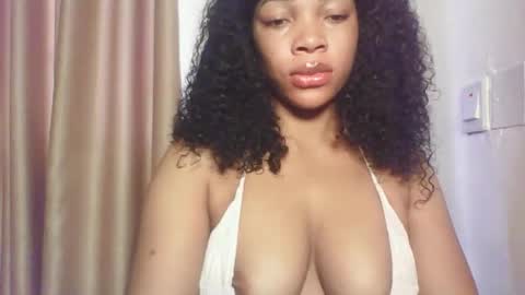 Sexy kitty881 online show from 10/26/25, 07:47