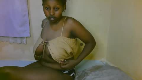 sexy_latasha online show from 11/12/25, 02:56