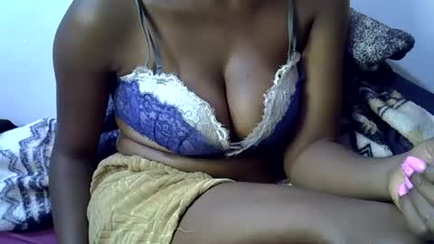 kayla online show from 06/29/26, 01:33