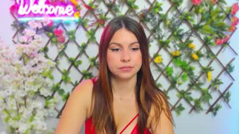 Snapshot of sexy_lily20 chatting on 10/28/25, 03:54 Lily online show from 10/28/25, 03:54