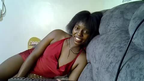 Snapshot of sexy_linda022 chatting on 06/13/26, 11:24 Linda online show from 06/13/26, 11:24