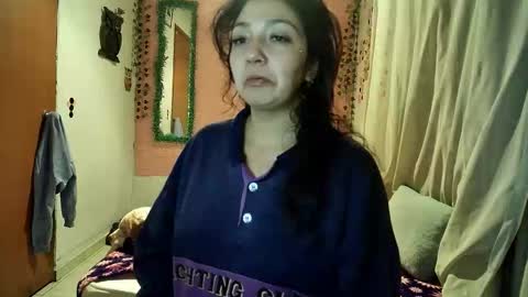 sexy lolas online show from 11/22/25, 12:42