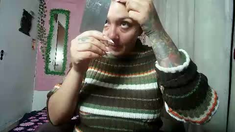 sexy lolas online show from 07/01/26, 02:02