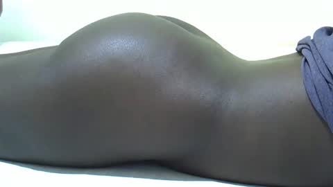 Snapshot of sexy_loner07 chatting on 10/12/25, 06:34 Loner online show from 10/12/25, 06:34