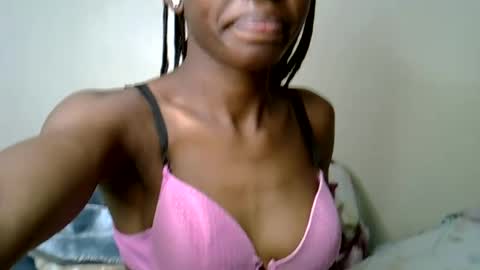 Snapshot of sexy_marrie chatting on 07/14/26, 06:57 marie online show from 07/14/26, 06:57