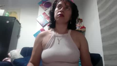 Snapshot of sexy_mary_69 chatting on 10/20/25, 11:38 Mary online show from 10/20/25, 11:38