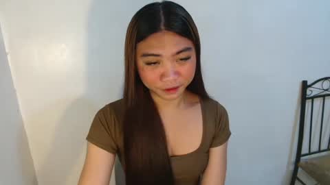 mika online show from 02/11/26, 11:54