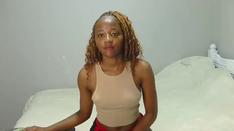 Snapshot of sexy_moh1 chatting on 09/17/25, 02:24 sexy_moh1 online show from 09/17/25, 02:24