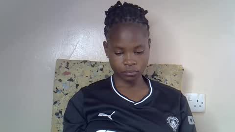 Molyne online show from 04/09/26, 12:43