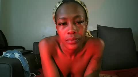 SEXY MOMAH online show from 06/18/26, 12:33