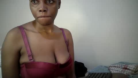 sexy_muna2 online show from 05/15/26, 05:14