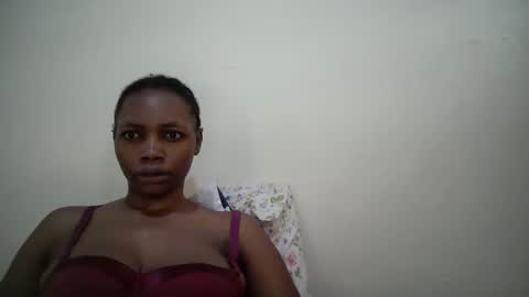 sexy_muna2 online show from 05/18/26, 11:49