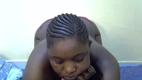 sexy_naila2 online show from 04/08/26, 11:16