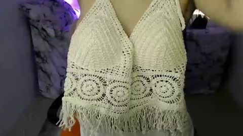 Snapshot of sexy_nam chatting on 01/25/25, 06:46 Nam online show from 01/25/25, 06:46