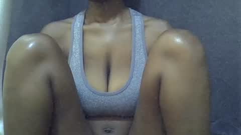 sexy_peach4 online show from 06/23/26, 10:46