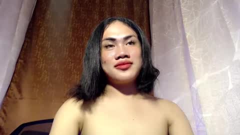 Snapshot of sexy_rc18 chatting on 12/27/24, 07:40 RC online show from 12/27/24, 07:40