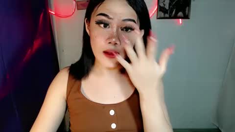 Snapshot of sexy_rc18 chatting on 02/23/25, 12:37 RC online show from 02/23/25, 12:37