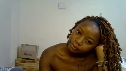 sexy_sasy online show from 11/17/25, 02:50