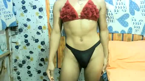Snapshot of sexy_scarlet69 chatting on 06/23/26, 01:03 scarlet online show from 06/23/26, 01:03