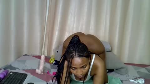 Snapshot of sexy_shan09 chatting on 02/03/26, 02:53 sexy_shan09 online show from 02/03/26, 02:53