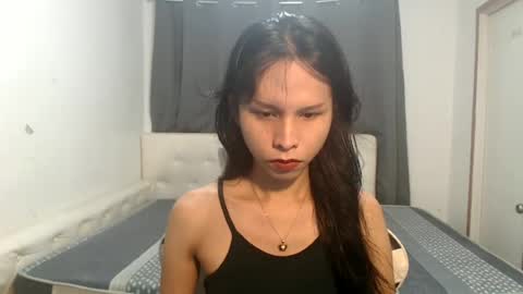 Snapshot of sexy_shanee chatting on 07/05/26, 01:07 shane online show from 07/05/26, 01:07