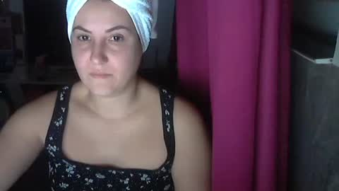 Snapshot of sexy_slimm25 chatting on 11/05/25, 12:43 Slimm online show from 11/05/25, 12:43