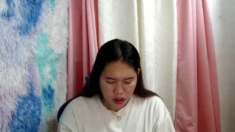 SOFIE  The woman who lives in the province online show from 04/25/26, 09:01