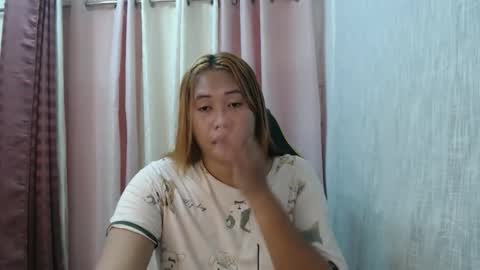 SOFIE  The woman who lives in the province online show from 06/10/26, 09:19