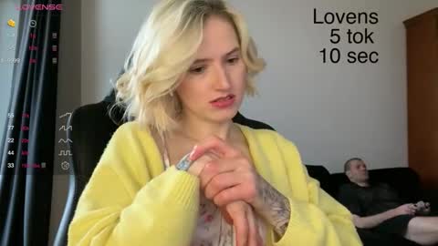 Sexy-Sweets online show from 10/22/25, 07:41